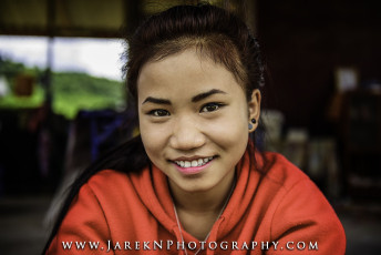 Beautiful Waitress - 2015 - Ban Tang-Noua, Laos